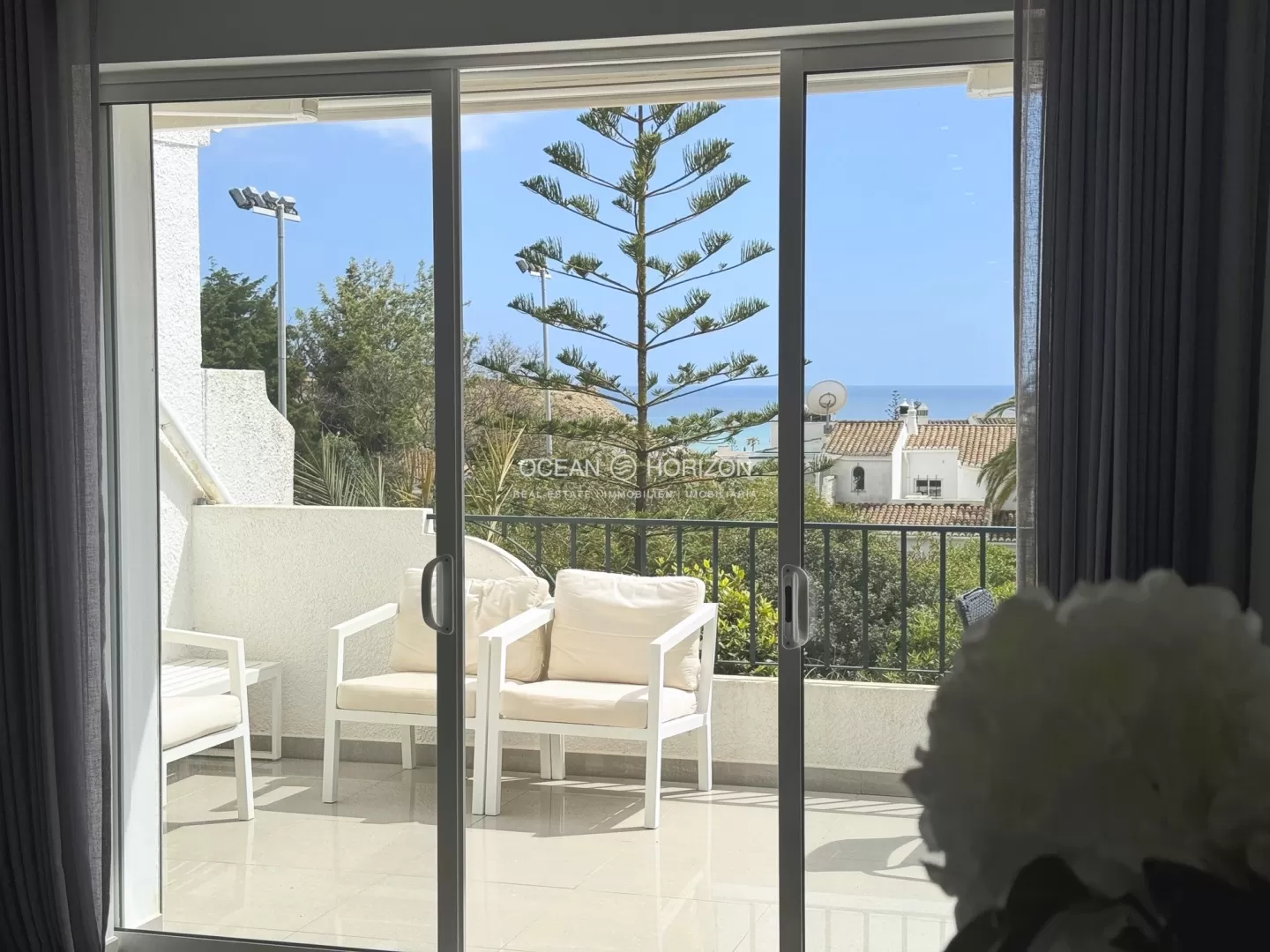 Encantadora Casa Geminada com Vista Mar
