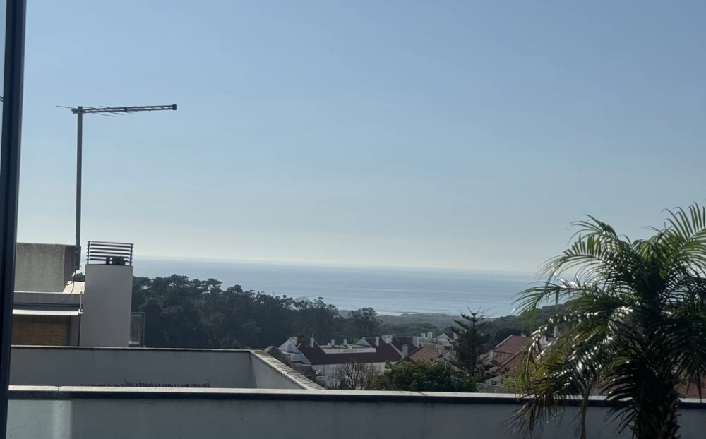 Duplex à venda a 2km do mar e 15km de Lisboa