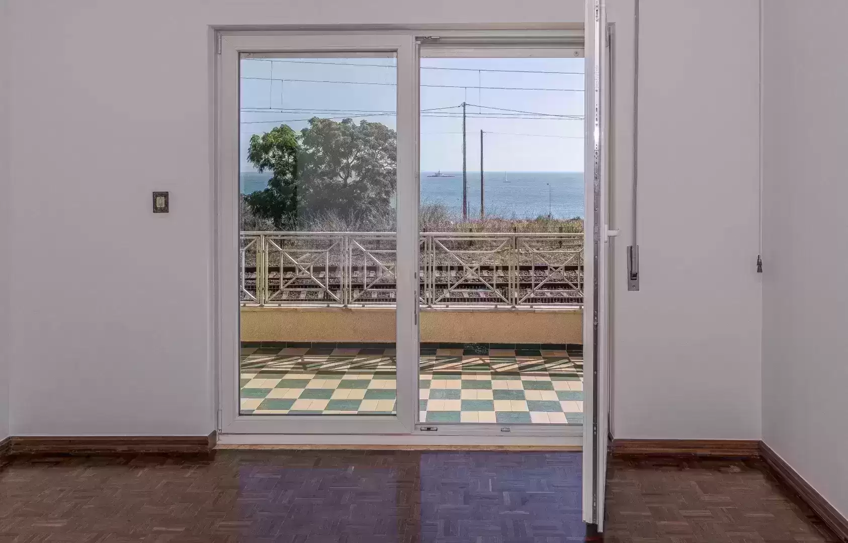 T4 em Oeiras com Vista de Mar
