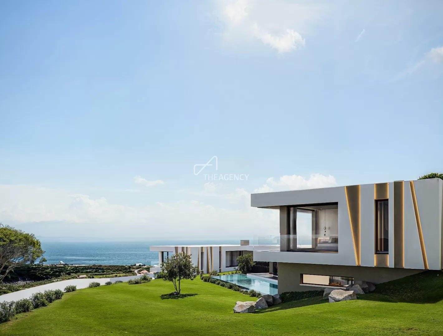 Villa Exclusiva T4 em Azenhas do Mar com Vista Mar e Sustentabilidade Premium