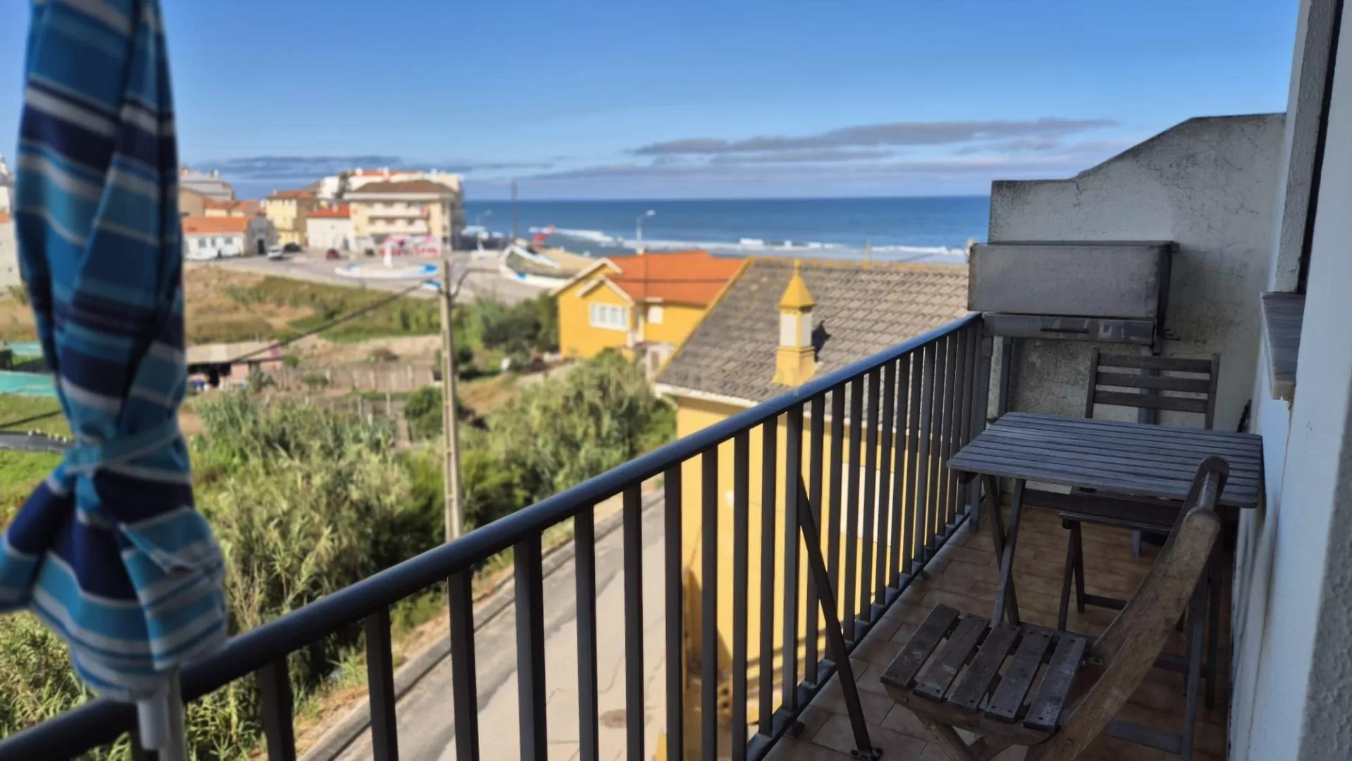 Apartamento T2 com Vista Mar na Praia do Pedrogão  - Oportunidade Única!