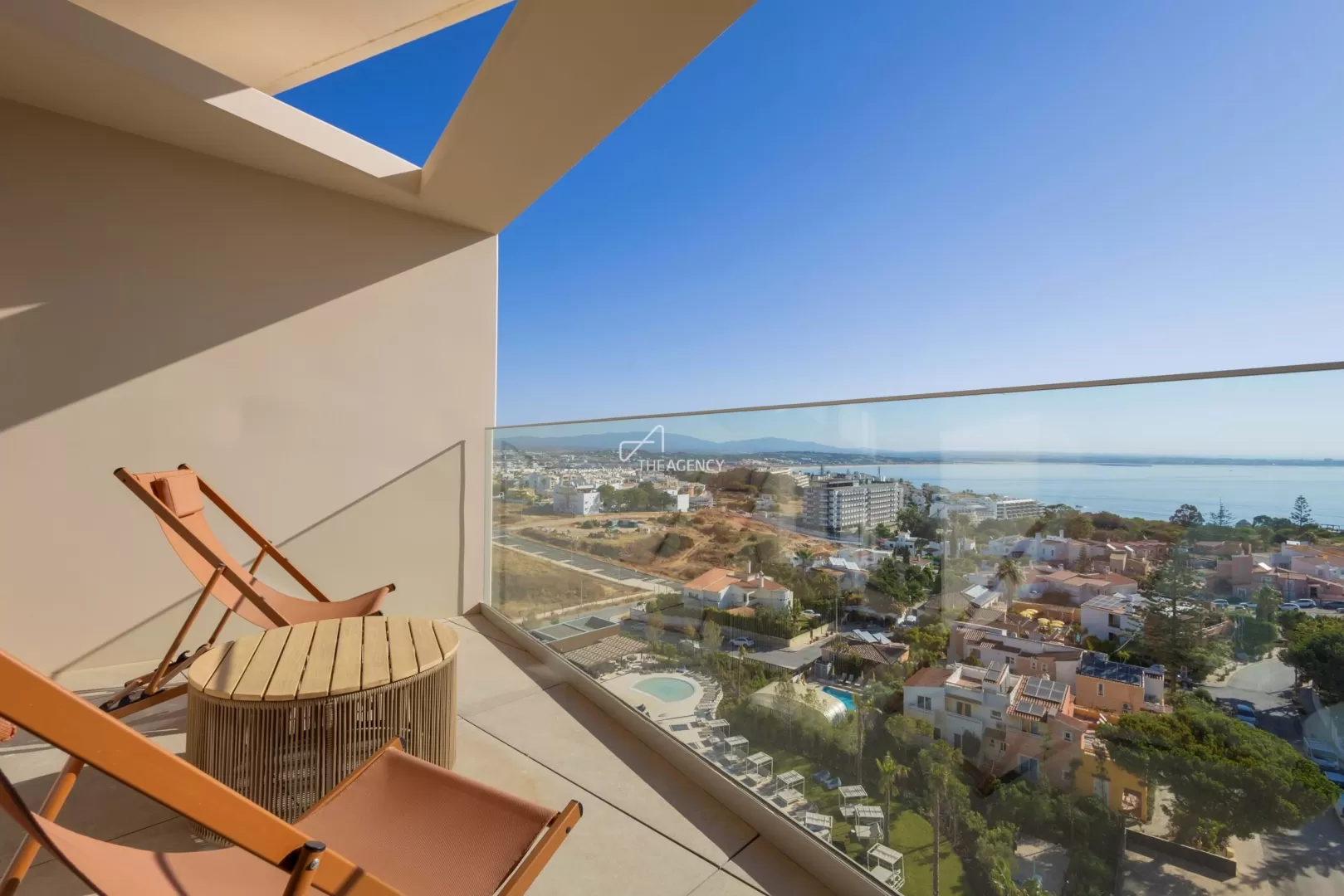 Apartamento T2 com Design Contemporâneo inserido no Resort 5 estrelas Sun Cliffs Vista Mar - Lagos, Algarve