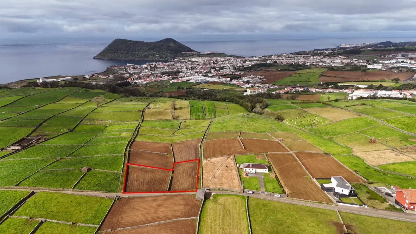 Terrenos com Vista Mar na Ribeirinha