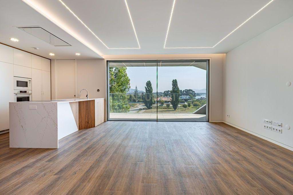 Luxuoso Apartamento Novo em Viana do Castelo 