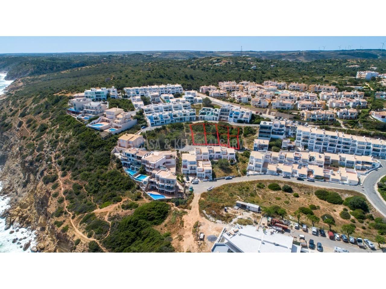 Lotes para Construção com Vista Mar na Salema