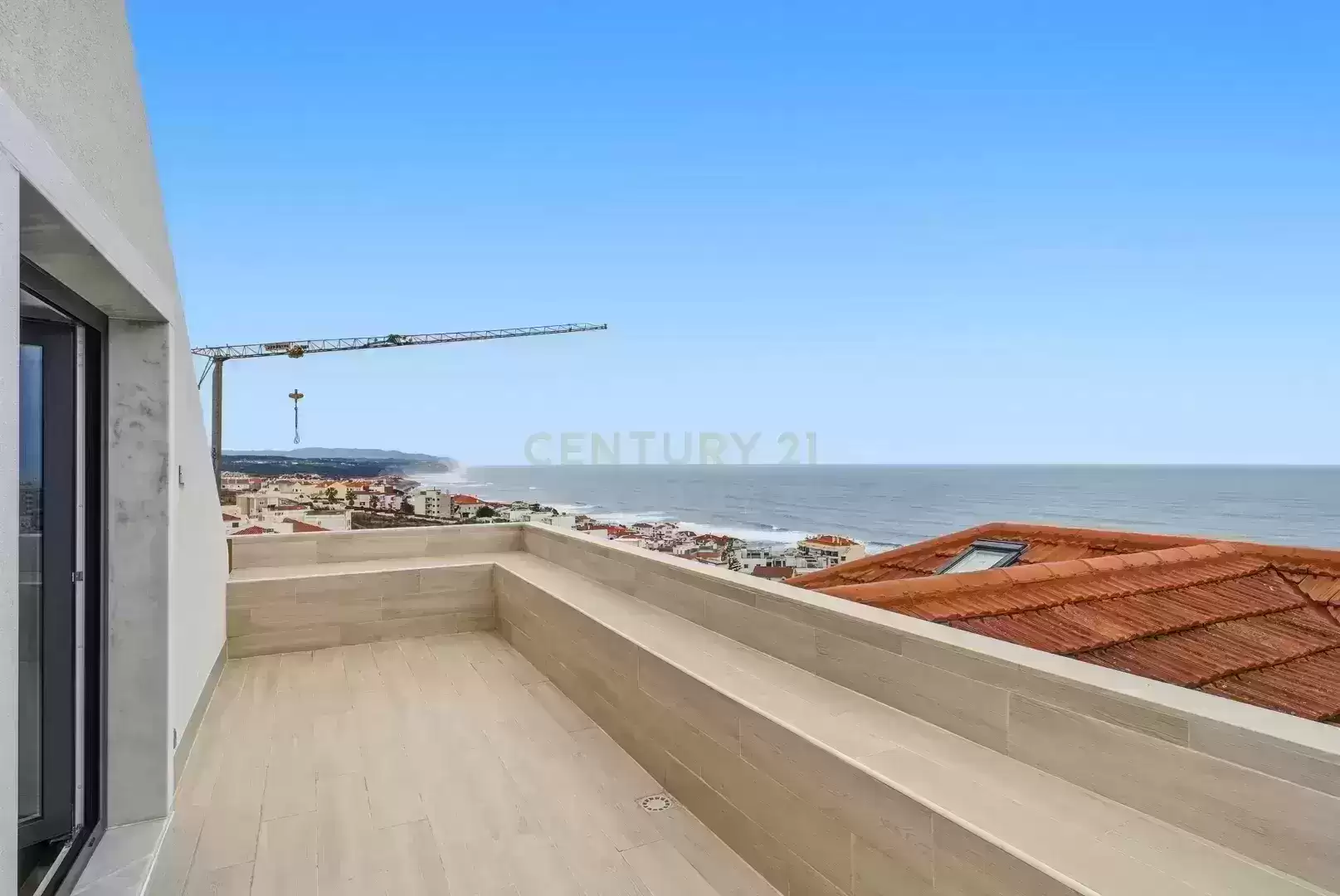 Apartamento T2 Renovado com Vista Mar em Ericeira, Mafra
