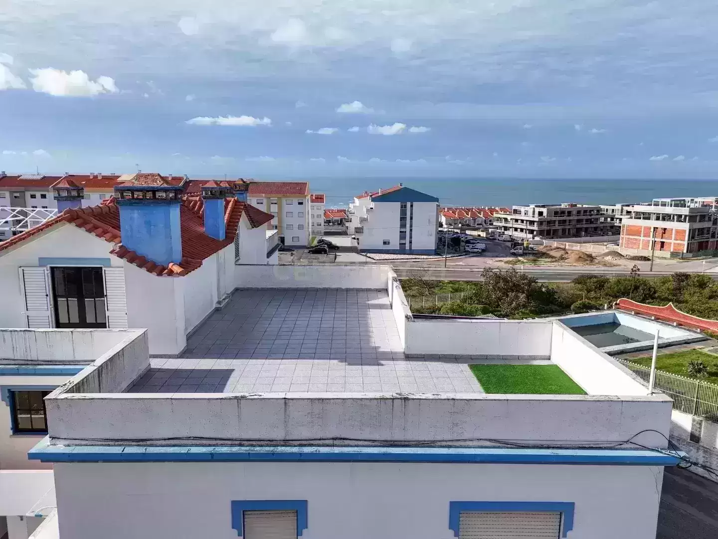 Apartamento Penthouse Duplex T3 com VISTA MAR e TERRAÇO 360º em Santa Cruz, Torres Vedras